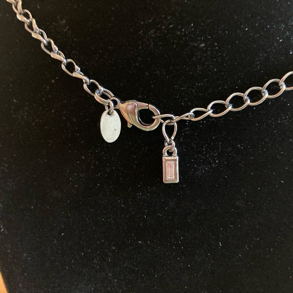 LIA SOPHIA 36" "GALLERIA" CONVERTIBLE STARBURST PENDANT NECKLACE TO BROOCH PIN - Picture 5 of 6